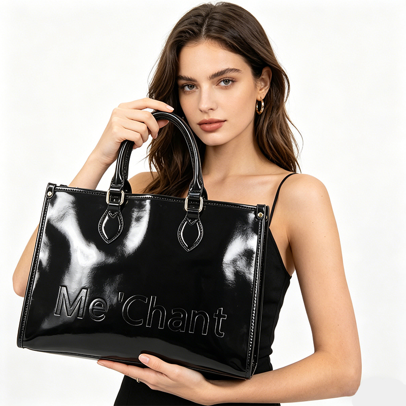 Structured Handbag Work - Sac fourre-tout noir brillant en cuir