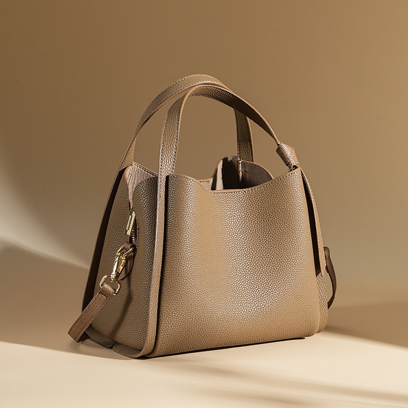 Sacs fourre-tout HIFASHION en  - Structured Handbag Work avis et prix
